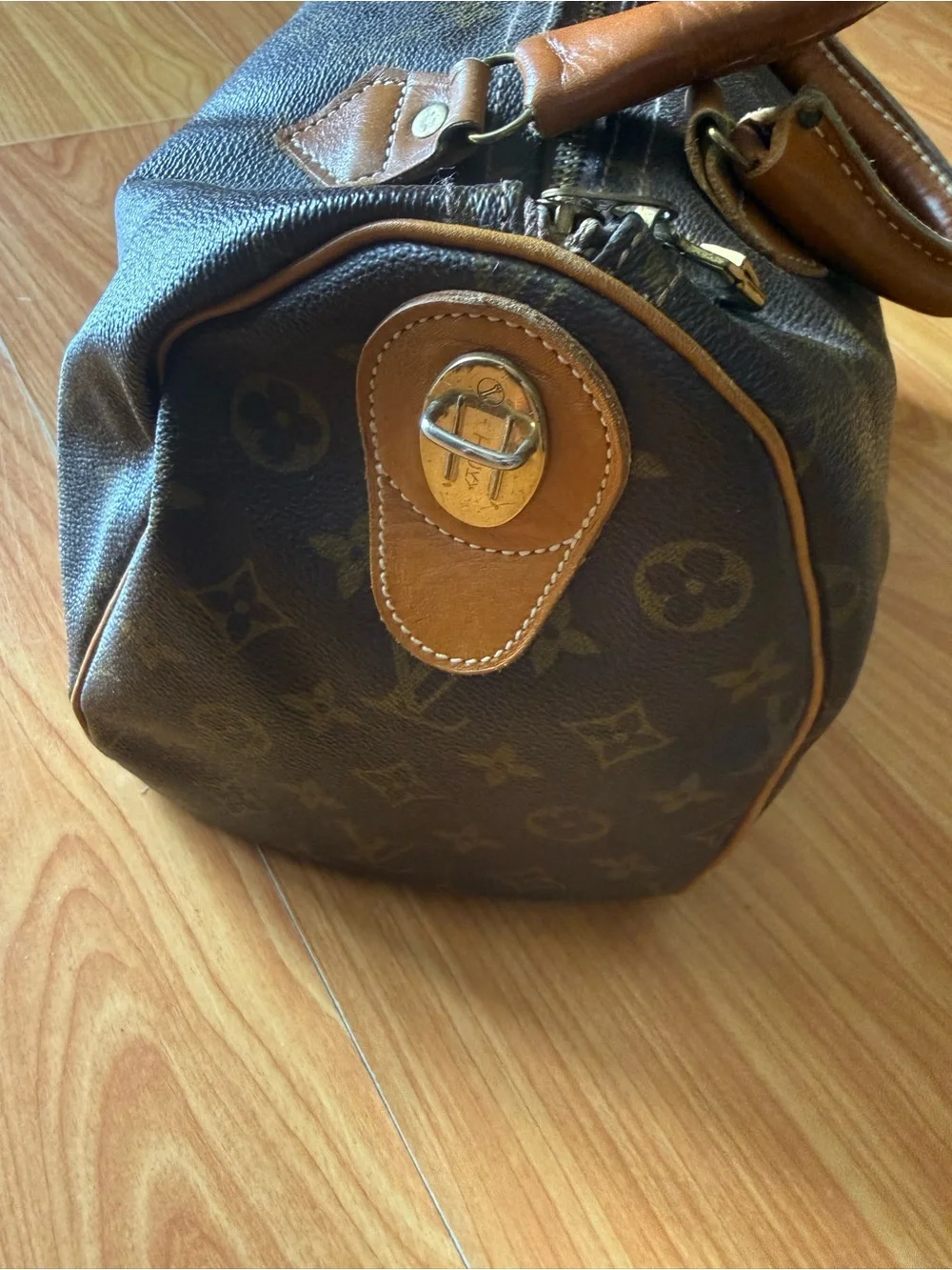 Authentic Vintage Louis Vuitton Brown Monogram Speedy Bag